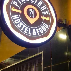  Hotel Cápsula Pinheiros & Food